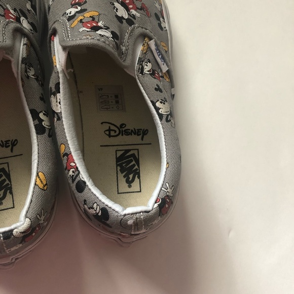 Van’s Mickey Mouse sneakers! SZ Youth 2.5 - Picture 4 of 8